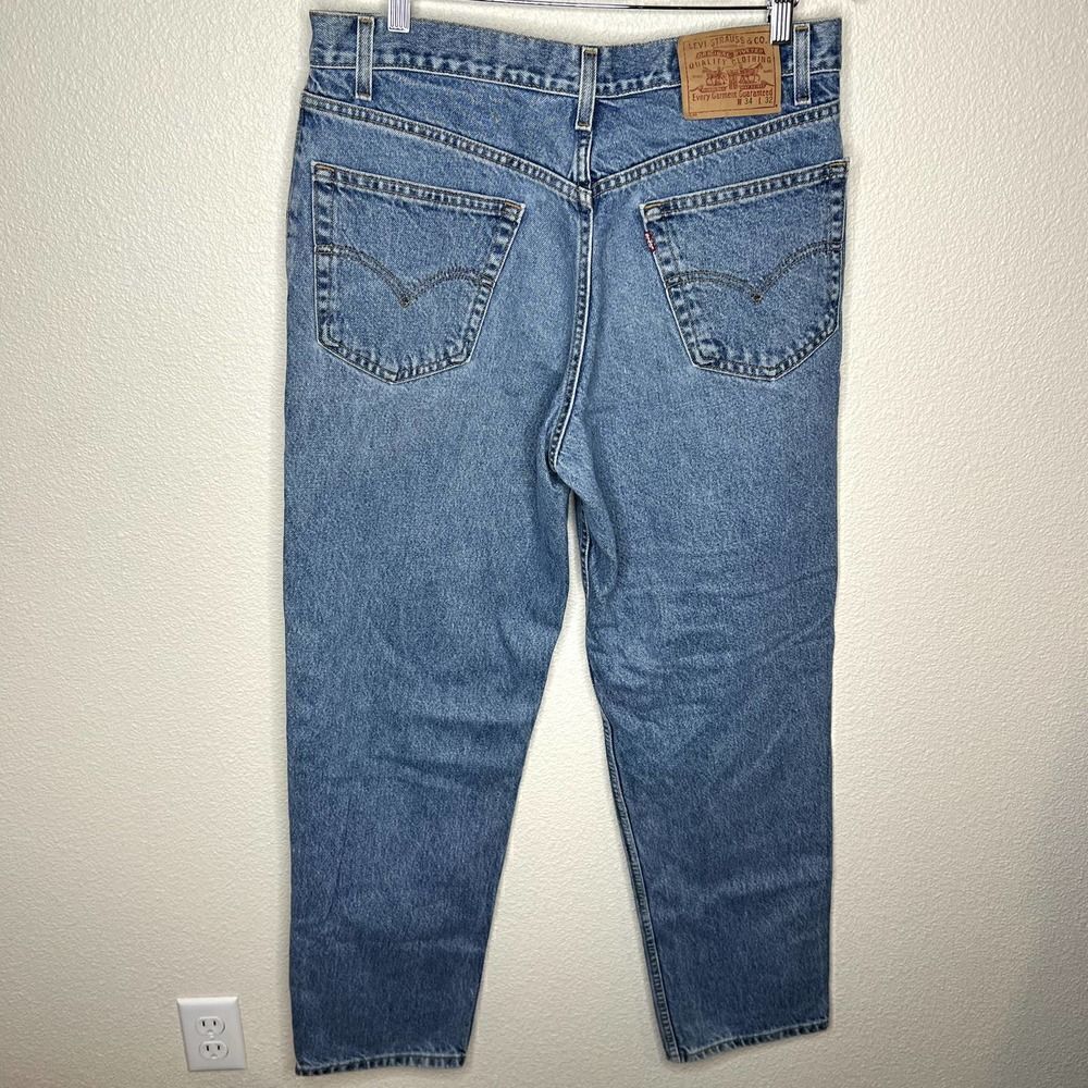 Levi's Men's Light Wash Straight Leg Denim Jeans Size 34x32 - Picture 3 of 5